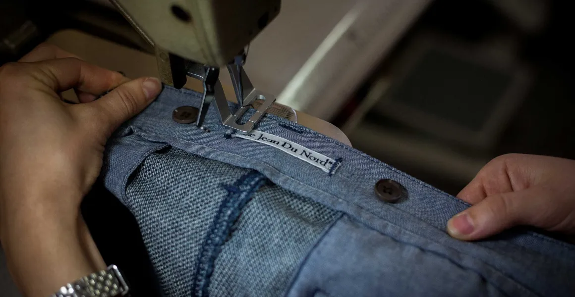 BERTO FOR DU NORD PROJECTSAbbigliamento formale in denim dall'Olanda.