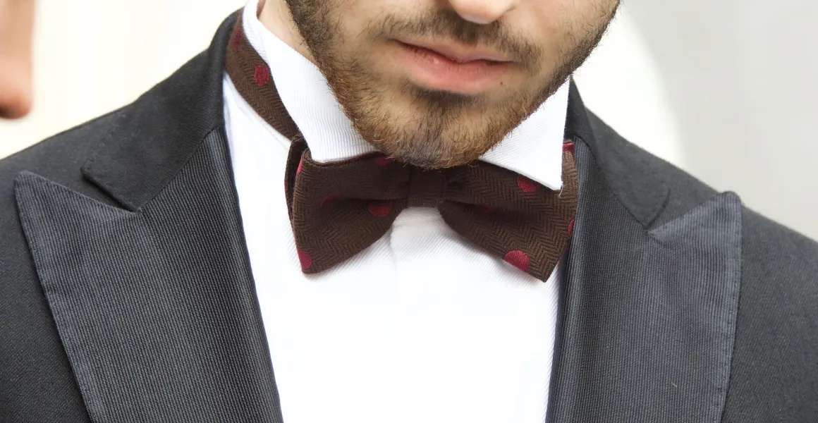 Stile Latino racconta la nuova era del Tuxedo.Grazie all’utilizzo del denim, Stile Latino ha rivisitato in chiave contemporanea il classico Tuxedo: il risultato è un capo incredibilmente senza tempo.